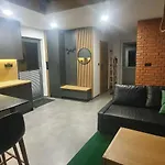 펜션 Off Na Oslaku, Jacuzzi & Sauna *