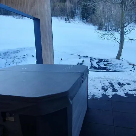 بيت للعطل Off Na Oslaku, Jacuzzi & Sauna Jaworzna