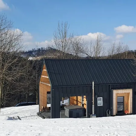 Vakantiehuis Off Na Oslaku, Jacuzzi & Sauna Jaworzna
